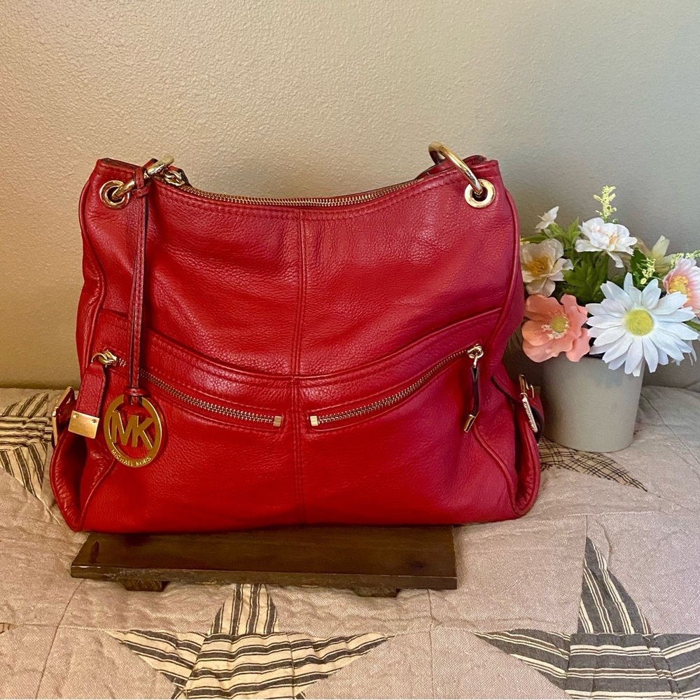 Michael Kors Purse🌻
